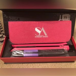 Straight Ahead bionic pro ceramic flat iron